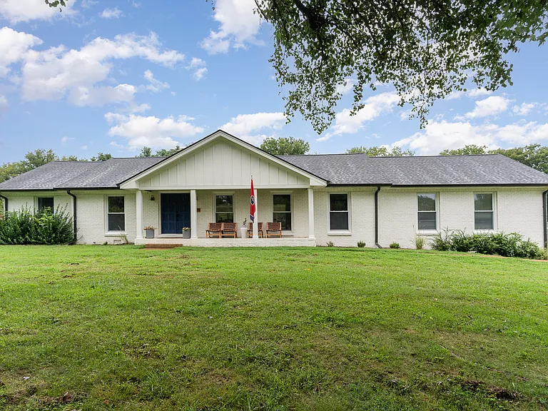 2228 Bowman Rd — Photo 4