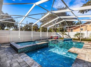 1600 Loretta Ave NW, Largo, FL 33770