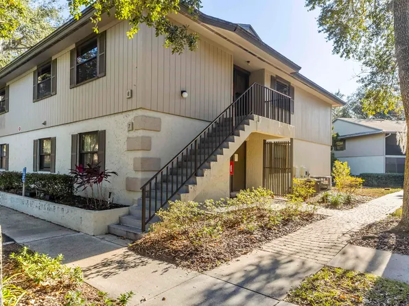 8 Catalonia Ct, Saint Augustine, FL 32086