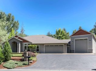 3270 Croisan Creek Rd S, Salem, OR 97302