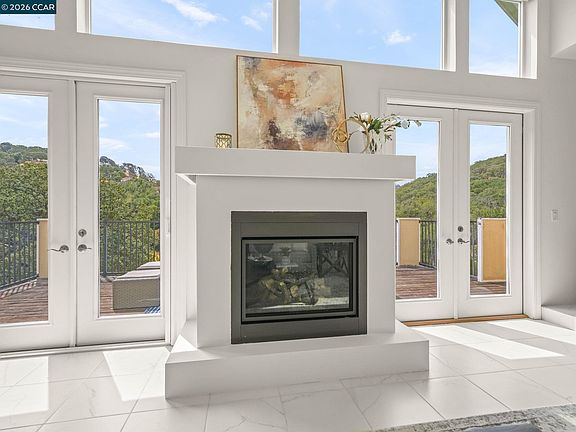 5th image of 1740 Curry Canyon Rd