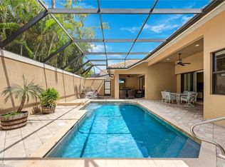 1221 Briarwood Ct, Naples, FL 34104