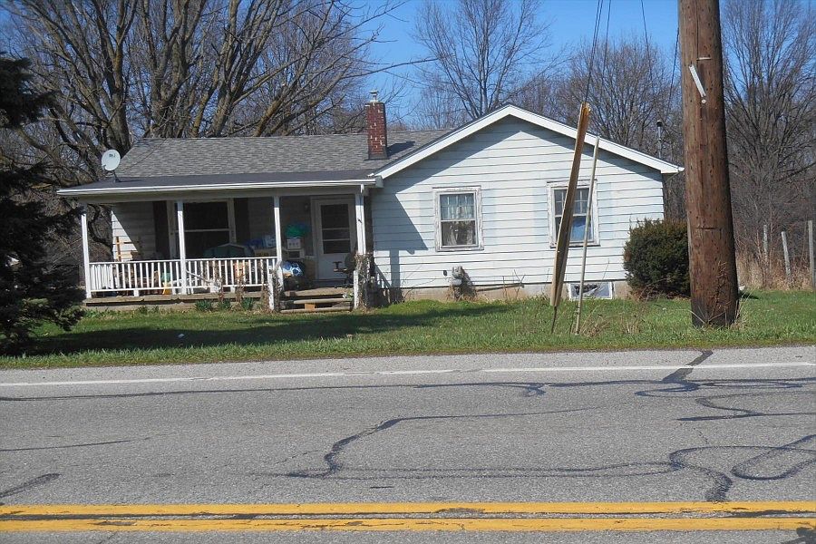 1st image of 4491 Elyria Ave