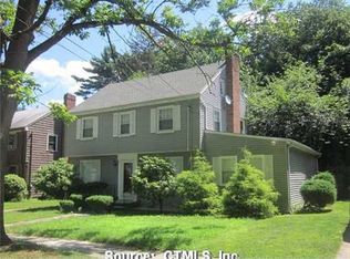 121 Bellevue Rd, New Haven, CT 06511