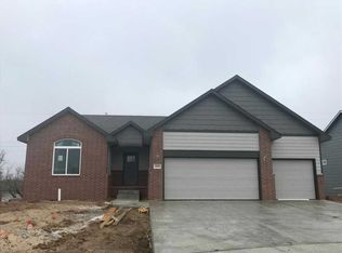 2213 N Birchwood Rd, Derby, KS 67037