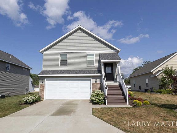 2nd image of 6560 Moss Lake Dr #10
