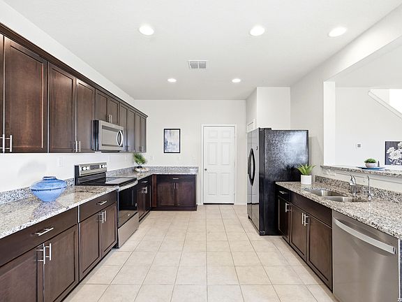 4th image of 11235 Long Rider