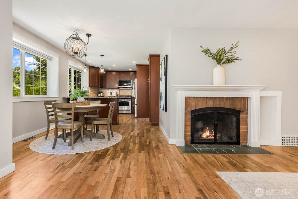 7441 NE 145th St, Bothell, WA - More