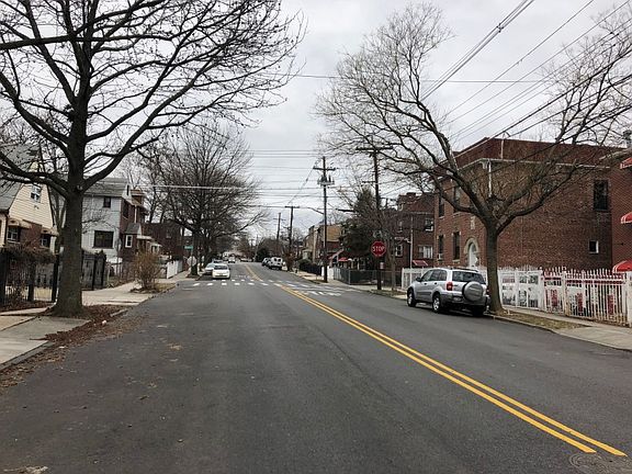 4th image of 1836 Edenwald Ave