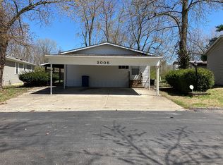 2005 Mathilda St, Belleville, IL 62226