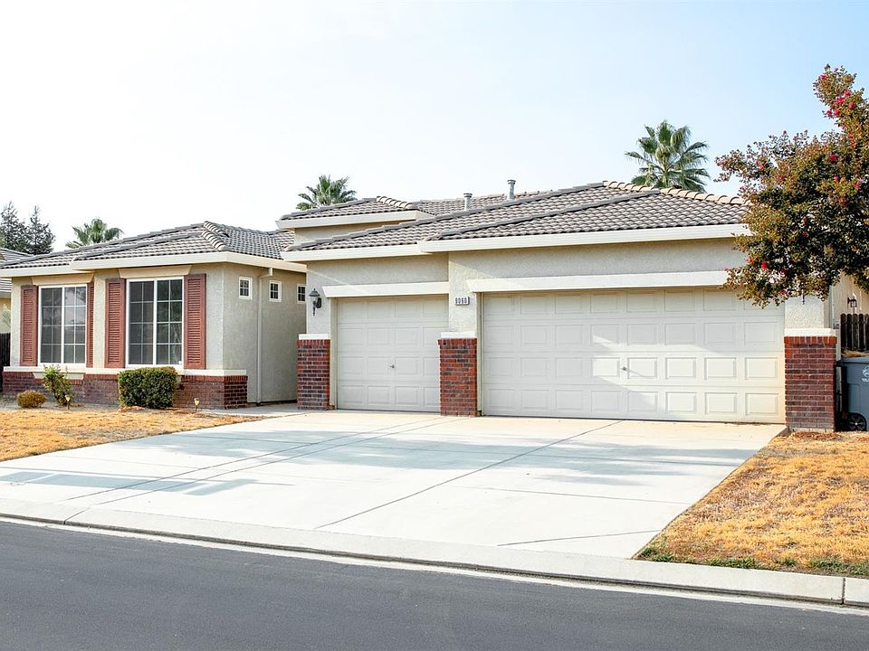 2nd image of 9060 Hunters Creek Way