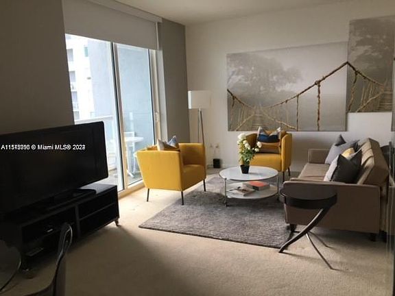 3rd image of 244 Biscayne Blvd APT 3705