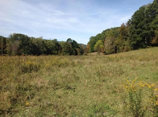 3021 E Clayton Rd, Alderson, WV 24910