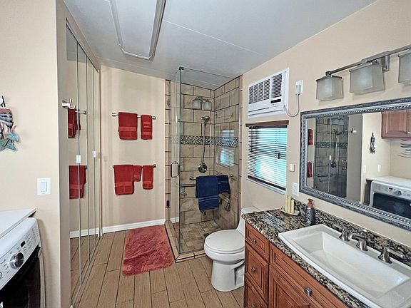 5th image of 455 Oak Cove Rd