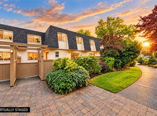 Cedar Lane, Saanich, BC V8N 4P1
