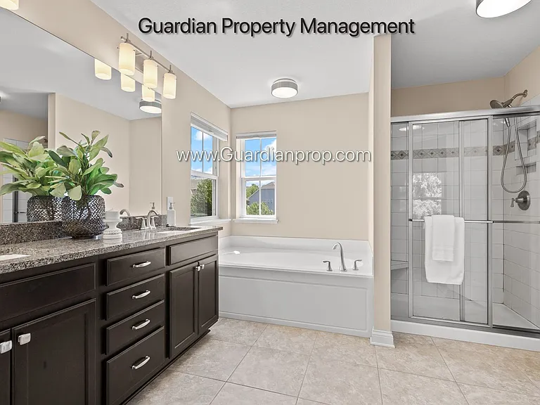 9704 Emerson Ct — Photo 33