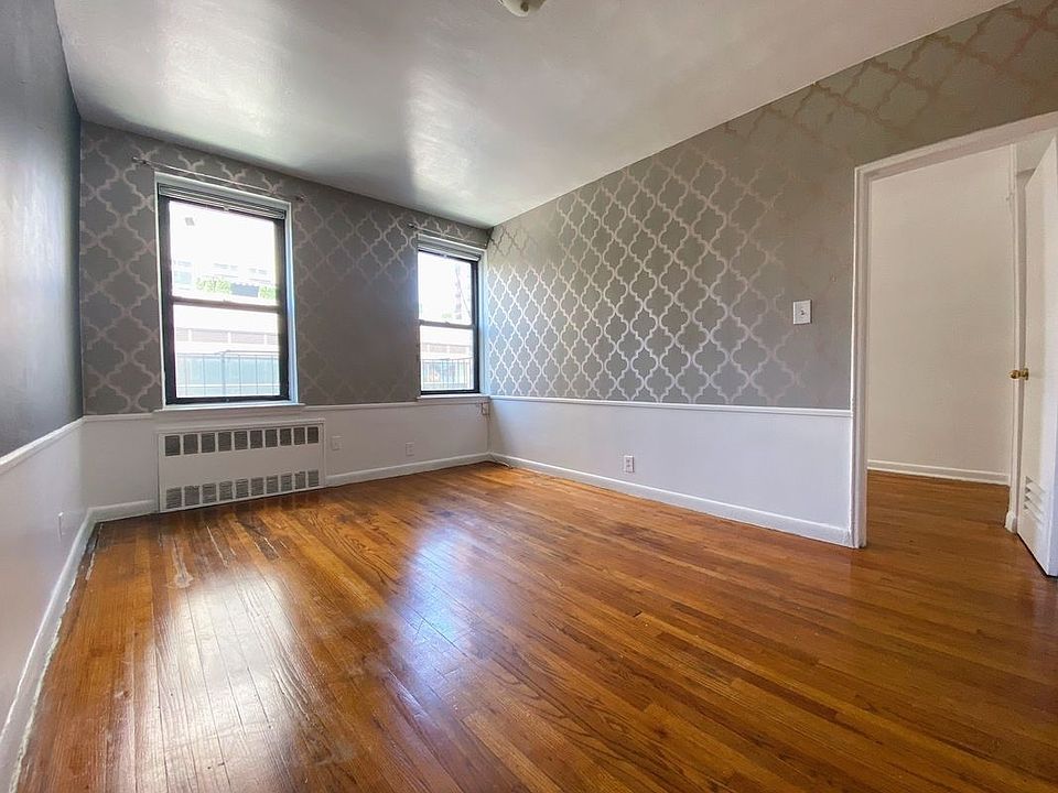 1st image of 568 9th Ave #6