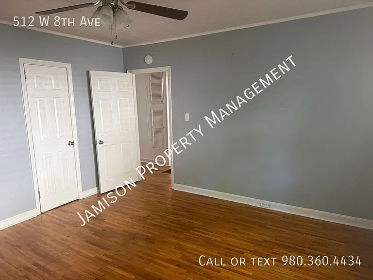 512 W 8th Ave — Photo 8