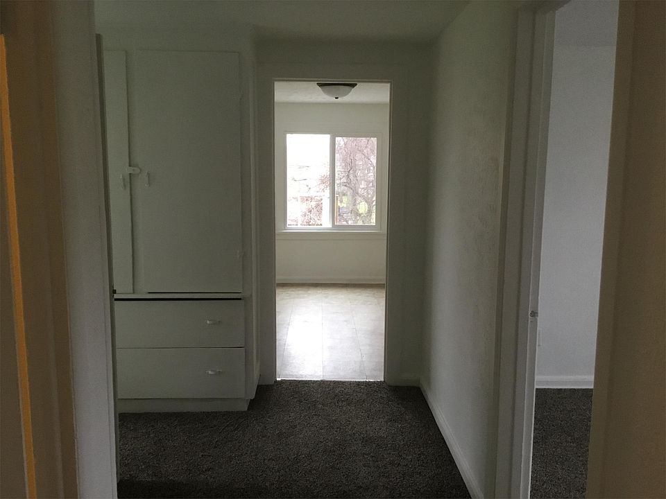 1st image of 1446 N Erie St #2