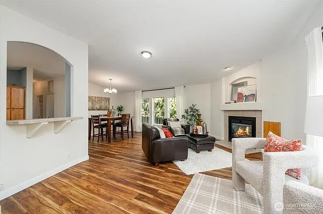 9211 9th Ave NW — Photo 3