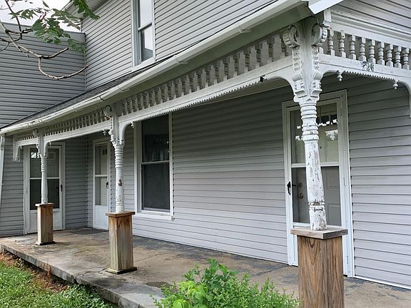 2nd image of 726 N 12th St