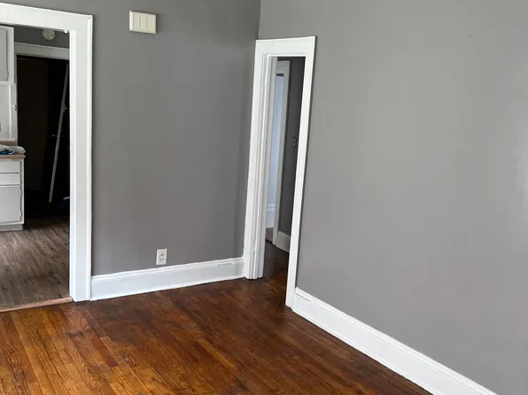 12714 Iowa Ave, Cleveland, OH 44108