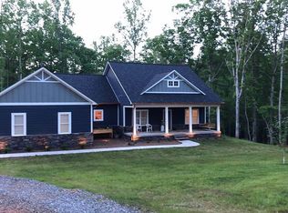 1451 Simmons St, Newton, NC 28658