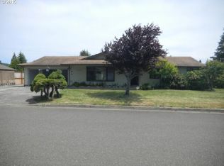 523 Evergreen Loop, Reedsport, OR 97467
