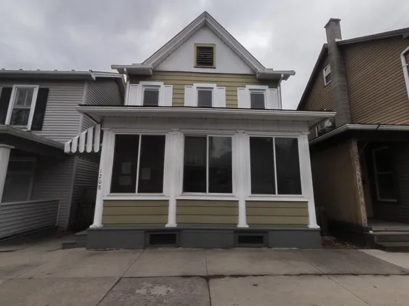 1208 Moore St, Huntingdon, PA 16652