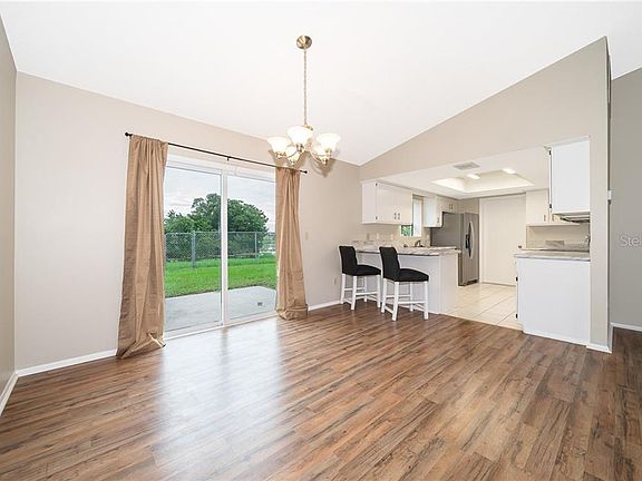 3rd image of 213 Jalapa Dr
