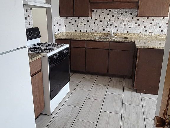 2nd image of 931-2 N Cora St #931-2N