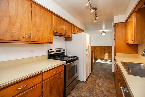 402 Tedmon Dr Photo 1