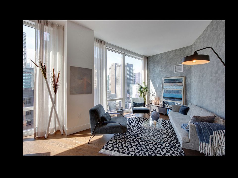 1st image of 222 E 44th St APT 39N
