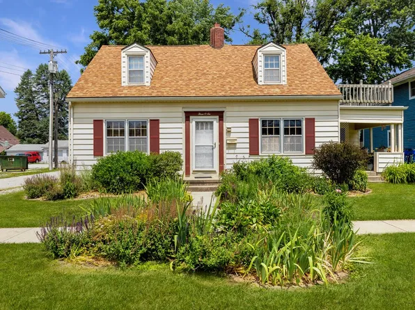 306 W Boston Ave, Indianola, IA 50125