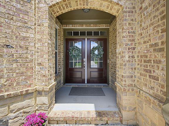 3rd image of 870 Grand Reserve Dr