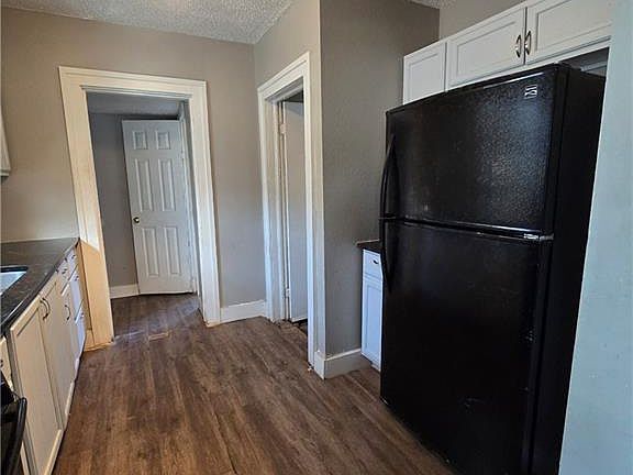 4th image of 3608 E 72nd St