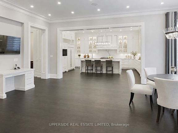 3rd image of 28 Thornridge Dr