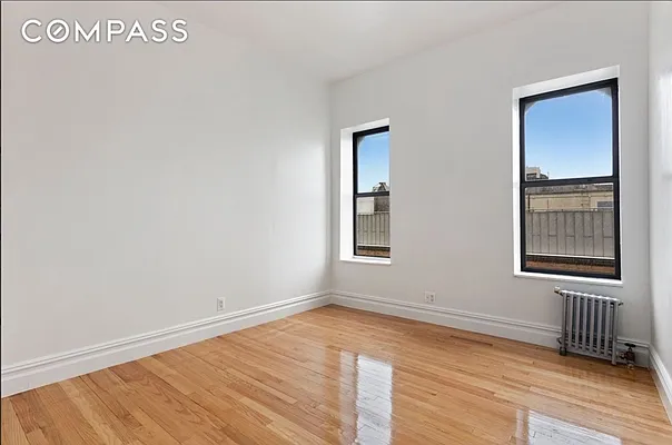 Rented by Compass | media 23