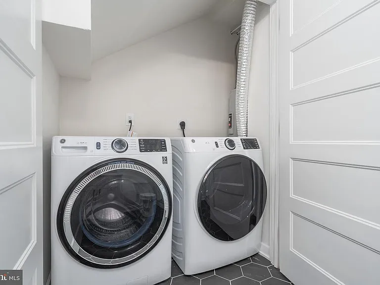 Washer and dryer included