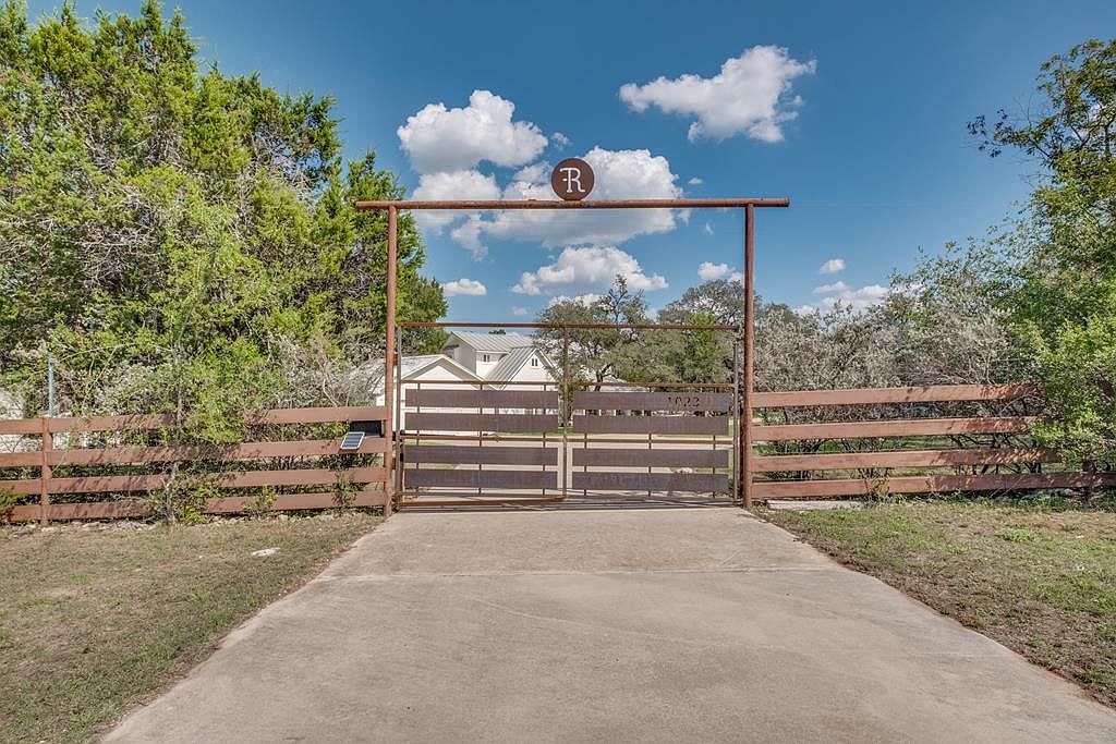 1023 Sisterdale Rd, Boerne, TX 78006 Zillow