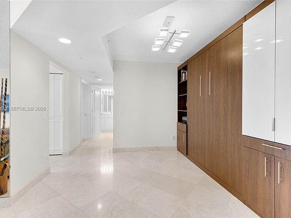 5th image of 21055 Yacht Club Dr #1804