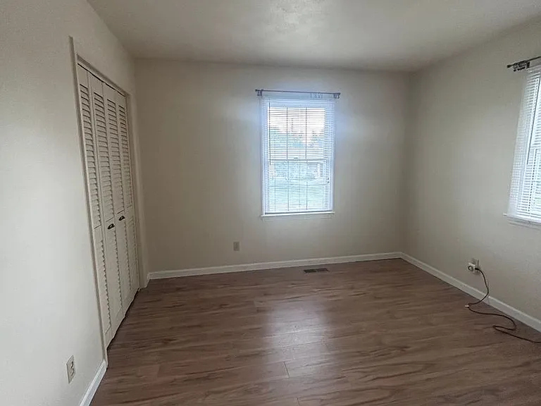 790 Vine St — Photo 7
