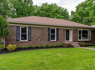 7600 Charron Rd, Louisville, KY 40220