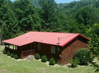 599 Ollies Creek Rd, Robbinsville, NC 28771