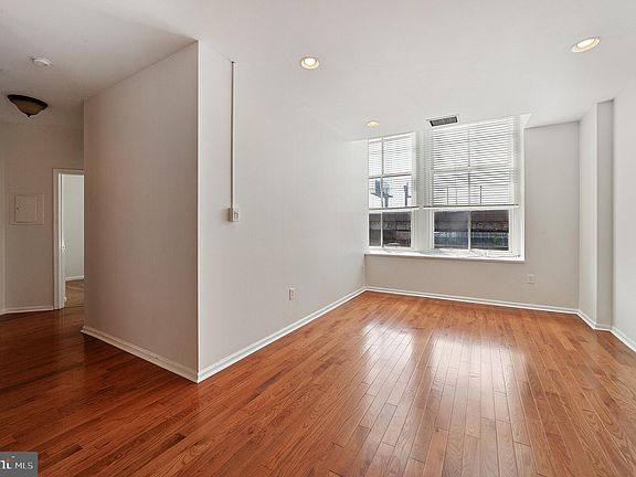 2nd image of 1050 E Montgomery Ave APT 209