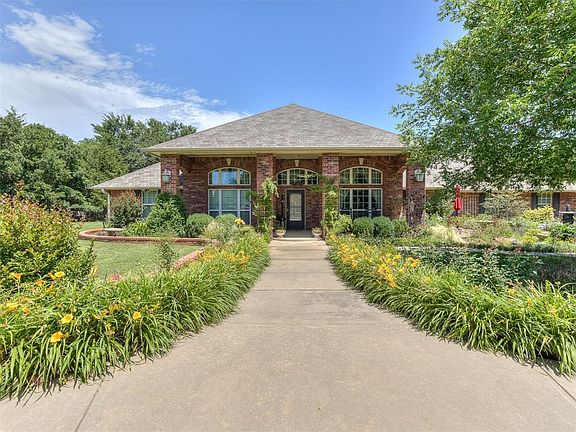 2nd image of 1715 Quail Creek Dr