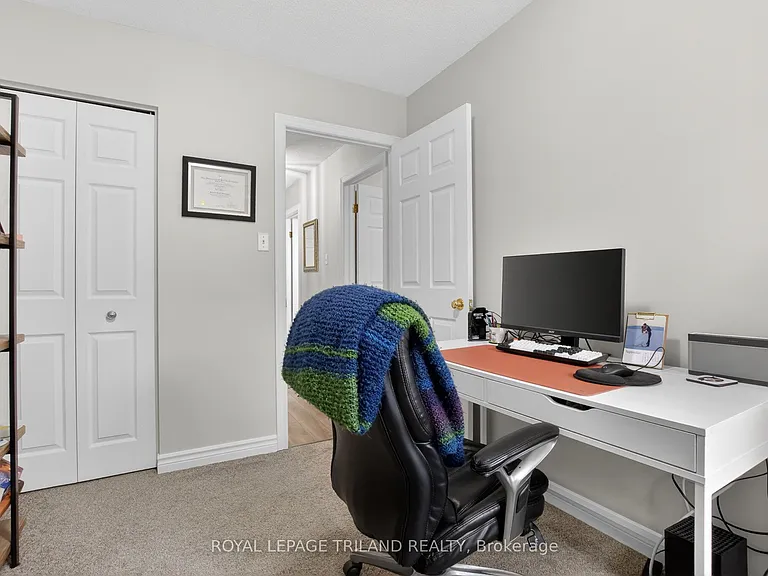 1415 Commissioners Rd W #21 — Photo 28
