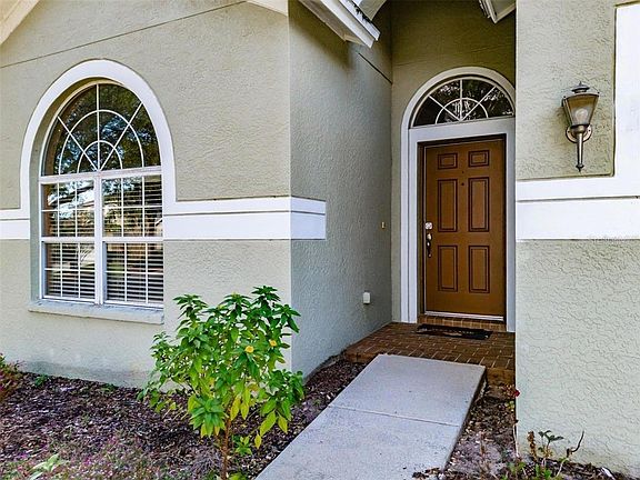 2nd image of 405 Fern Gulley Dr