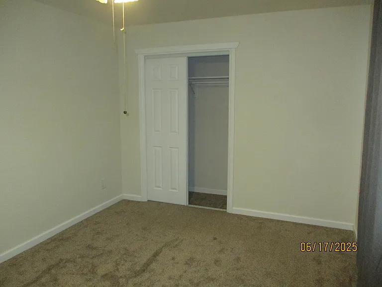852 N Orchard Ave — Photo 10