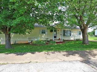 100 Monroe St, Desloge, MO
